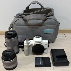 EOS kiss M2 ダブルズームキット ホワイト