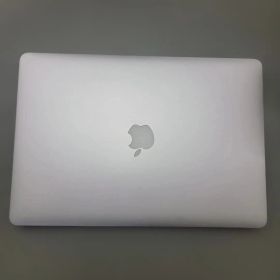 Apple MacBook Pro本体 Mid 2015 15" USキーボード