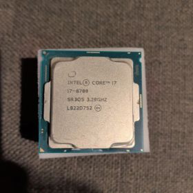 Intel Core i7-8700 CPU 本体