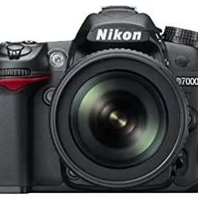 【中古】「非常に良い」Nikon デジタル一眼レフカメラ D7000 18-105VR キット D7000LK18-105