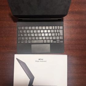 Apple iPad Magic Keyboard 11インチ