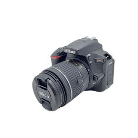 Nikon◆デジタル一眼カメラ D5600 18-55 VR レンズキット//
