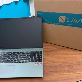 lavie n16 ノートパソコン オリーブグリーン