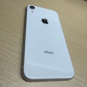iPhone XR 64GB ホワイト 中古 12,100円 | ネット最安値の価格比較