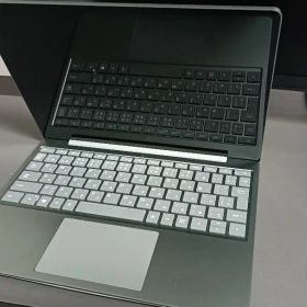u*b様 Microsoft Surface Laptop Go3 16GB