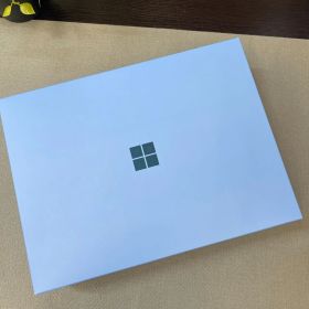 特別モデルSurfaceLaptop(第７世代) 13.8 インチ サファイア + アークマウス