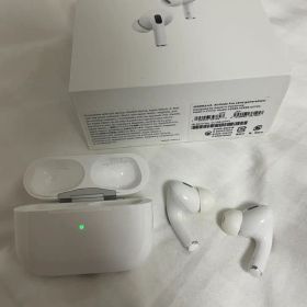 Apple AirPods Pro 第2世代 Lightning 箱付き