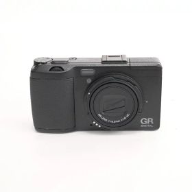 【中古】 (リコー) RICOH GR DIGITAL IV【中古カメラ コンパクトデジカメ】 ランク：B