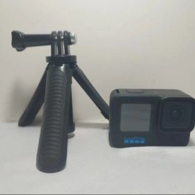 GoPro HERO10 Black アクションカメラ 手持ち三脚付き