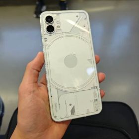Nothing Phone(1)