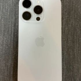 Apple iPhone 15 Pro 512G ホワイトチタニウム