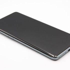 美品 訳あり特価 OPPO Find X3 Pro OPG03 SIMロック解除済み Aランク