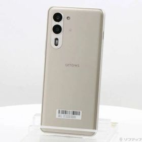ソフマップ 〔中古品〕 arrows We2 Plus 256GB シャンパンシルバー M06 楽天 SIMフリー【247】
