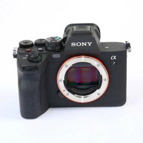 【中古】 (ソニー) SONY ILCE-7M4 アルフア7IV ボデイ【中古カメラ デジタル一眼】 ランク：AB