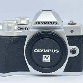 OLYMPUS E-M10 Mark III シルバー シャッター35000回