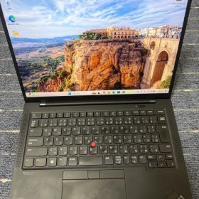 ThinkPad X1 Carbon Gen9 I7 16GB SSD512