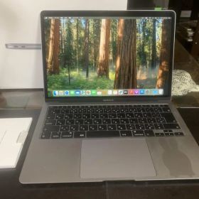 美品 MacBook Air A2179 2020 i7/8GB/256GB