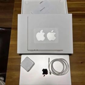 バッテリー最大100% MacBook Air M2 2022年モデル