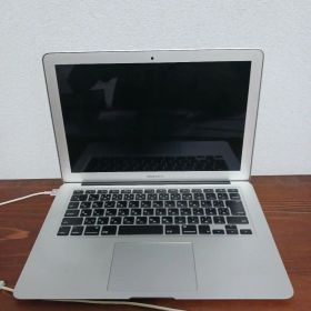 MacBook Air 2017 13inch 本体
