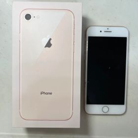 Apple iPhone 8 本体64GB ゴールド SIMフリー