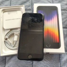 iPhone SE 第3世代128GB ミッドナイト 黒 アイフォン