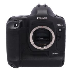 Canon デジタル一眼ボディ EOS-1D Mark II N ﾎﾞﾃﾞｨ Bランク 62