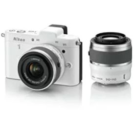 【中古】Nikon ミラーレス一眼カメラ Nikon 1 (ニコンワン) V1 (ブイワン) ダブルズームキット ホワイト N1 V1WZ WH