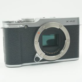 ■極上品■ FUJIFILM X-A2 ボディ シルバー #..526