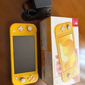 Nintendo Switch Lite イエロー 本体 充電器＋箱付き