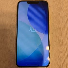 Apple iPhone 13 本体 ホワイト