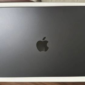 MacBook Pro 14インチ M5 16GB 512GB Black 美品