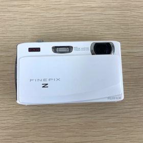 ● 【通電動作未確認】FUJIFILM FinePix Z900EXR ホワイト 【カメラ2】【1】