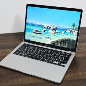 MacBook Pro 2020 13インチ M1 256G D4