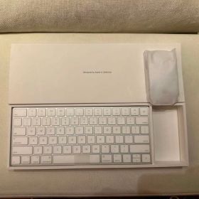 新品 Apple Magic Keyboard 本体(マウス付き) US配列