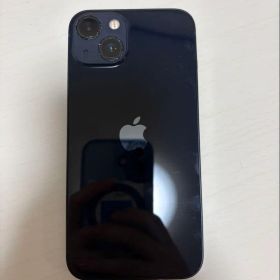 Apple iPhone 13 本体