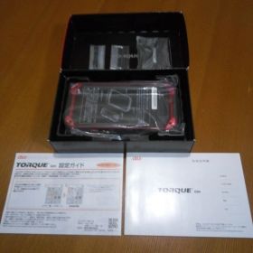 au TORQUE G04 本体 レッド