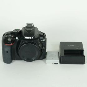 [良品 | シャッター数9,350回] Nikon D5300 | Nikon Fマウント