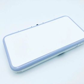 中古 Newニンテンドー2DS LL ホワイト×ラベンダー Nintendo 任天堂 ゲーム ゲーム機 レトロ 携帯ゲーム機 一人時間 タッチパネル 懐かしい 平成 ゲーム ワイワイ