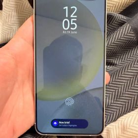 Samsung S24 plus