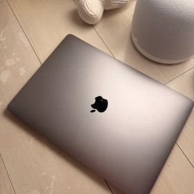 【美品】MacBook Pro 13 2020 i5 8GB 256GB 箱付
