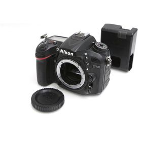 【全額返金保証】並品｜ニコン D7200 ボディ（センサー清掃済み） CA01-B6113-3U1A