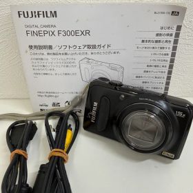 FUJIFILM FinePix F300EXR 本体 ☺︎