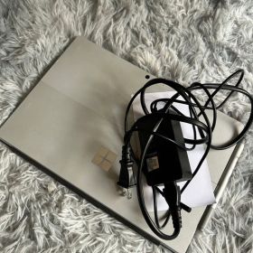 美品Microsoft Surface Pro 7 本体 キーボード ペン付き