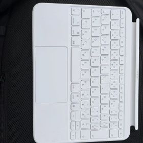 Apple Magic Keyboard 本体 ホワイト