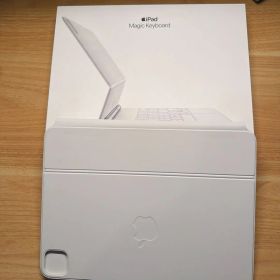 【極美品】Apple 純正 MagicKeyboard 11インチ A2261