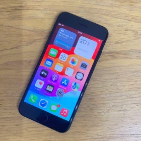 初期保証付 Apple iPhone SE 第三世代 MMYC3J/A 94%