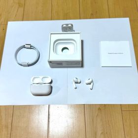 美品 USB-C 純正 AirPods Pro 第2世代