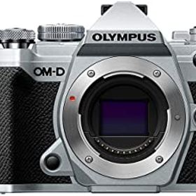 【中古】【非常に良い】OLYMPUS OM-D E-M5 Mark III ボディシルバー ミラーレス一眼カメラ