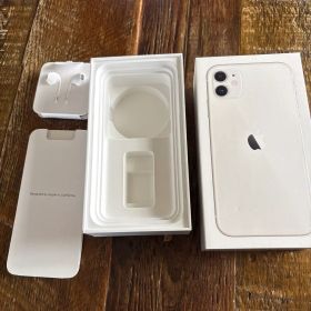 Apple EarPods with Lightning Connector