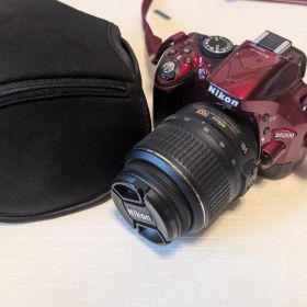 Nikon D5200 レッド 18-55mm VR レンズキット